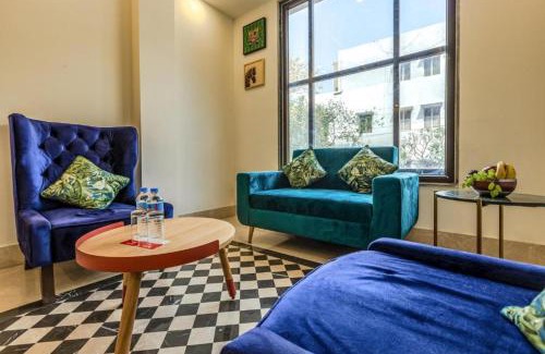 Chittaranjan Hotel | Mayur Hotel at CR Park New Delhi