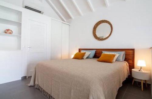 Cul de Sac House | Beautiful suite S2 pool sea view Pinel Island