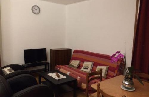 Orly Apartment | Peaceful nearby Paris downtown - Free parking car
