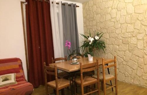 Orly Apartment | Peaceful nearby Paris downtown - Free parking car