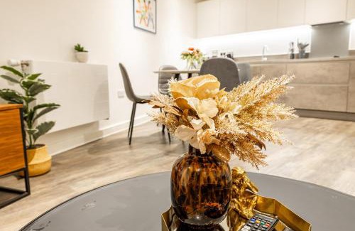 Gascoigne Apartment | 03 Apartment & Accommodation