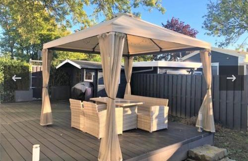 Lathum Ski Chalet | Chalet recreatiepark Rhederlaagse Meren