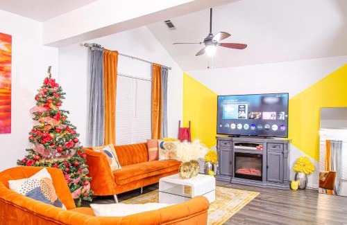 Atlanta House | Private Room in Atlanta W/Bathroom, FREE WiFi,Full Kitchen NEAR Stadium