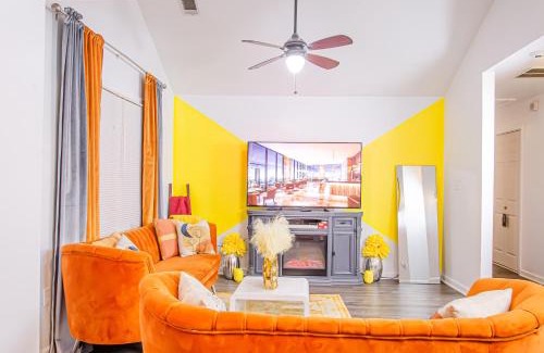 Atlanta House | Private Room in Atlanta W/Bathroom, FREE WiFi,Full Kitchen NEAR Stadium
