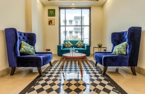 Chittaranjan Hotel | Mayur Hotel at CR Park New Delhi