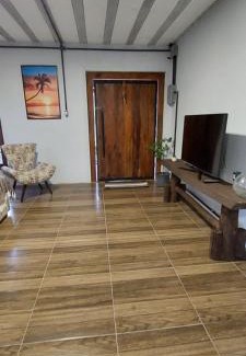 Rio Vermelho Norte House | Rústico de Praia - Chalé Floripa