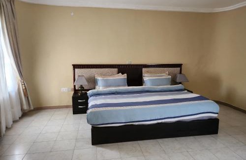 Kumasi Bed & Breakfast | Innkeepers Guest House