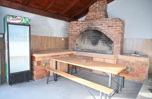 Glamocani House | Domacinstvo Marija