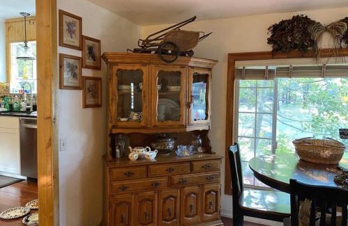 Christmas Valley House | Tahoe Cottage Perfect for Couples and Outdoor Enthusiasts