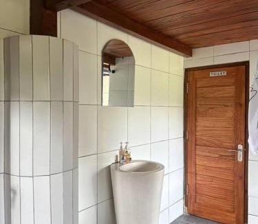 Selemadeg House | Karyasari kabin - Tiny House