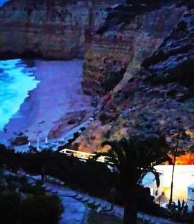 Vale de Centianes Apartment | House with amazing beach view!