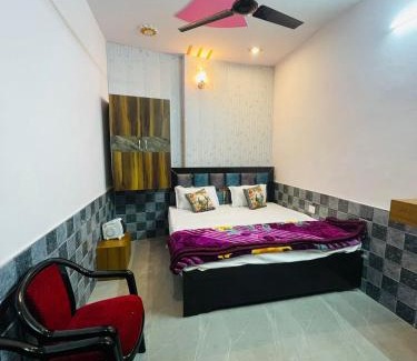 Ayodhya House | NEW RAGHUNANDAN GUEST HOUSE