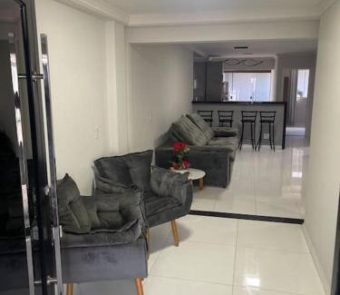 Regiao Norte House | Casa recém reformada 3 quartos