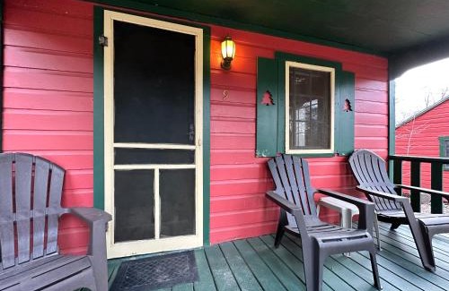 Weirs Beach House | Sun Valley Cottages