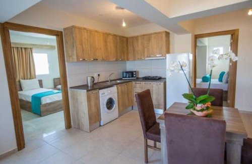 Trikomo House | Family Home with Shared Pool near Beach in Northern Cyprus