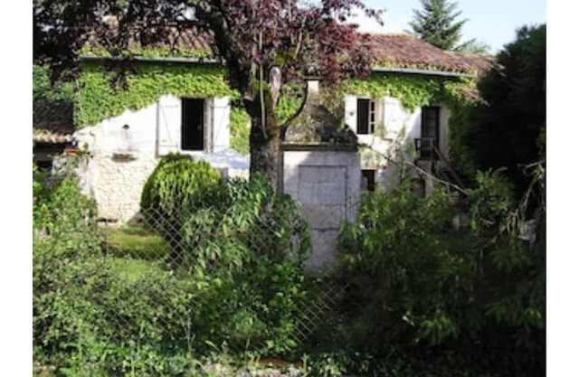 Rejuvenating stay, quiet, in a cottage with rustic charm