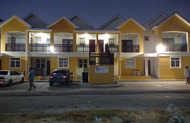 Spacious apartment in South Coast