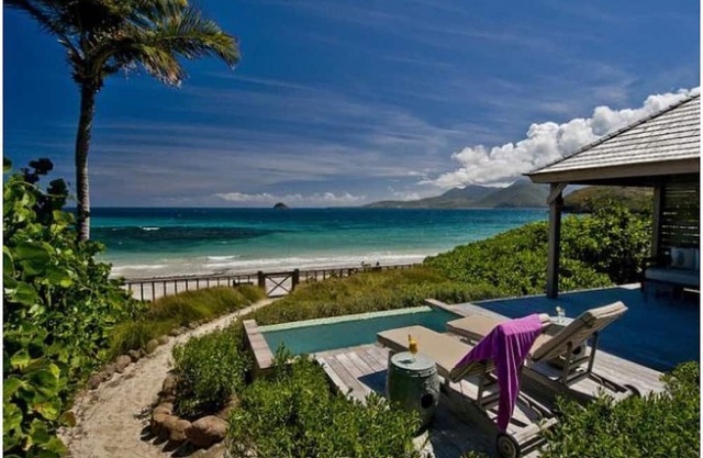 PRIVATE Luxury Oceanfront Beach Bungalow w Exclusive Club Resort Access & Tennis
