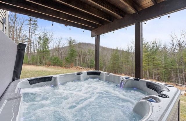 Family Getaway at Cross Mountain