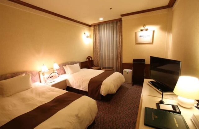 Twin Room Smoking / Hiratsuka Kanagawa