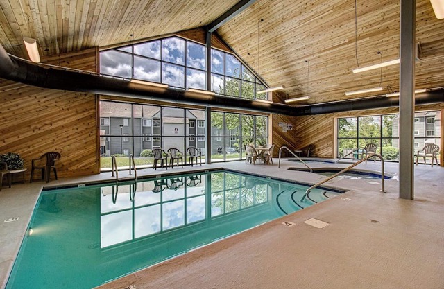 Amazing Mt. LeConte Views/Indoor Pool & Hot Tub
