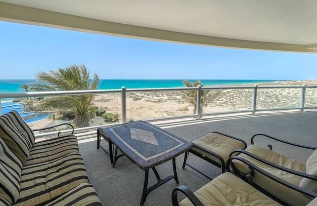 Oceanfront Condo with Astonishing Views!