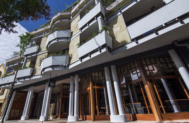 Semiramis Business Hotel