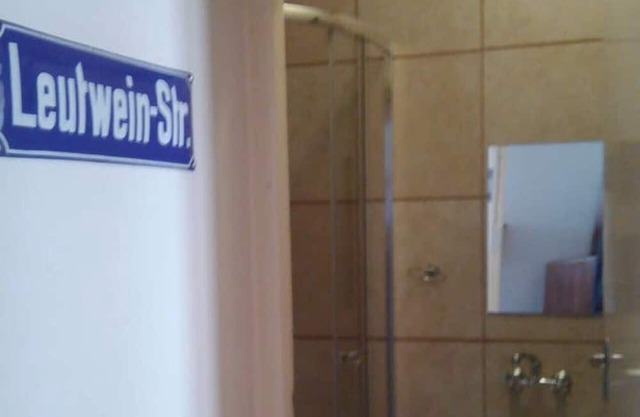 Large Self Catering Apartment in Historic Building