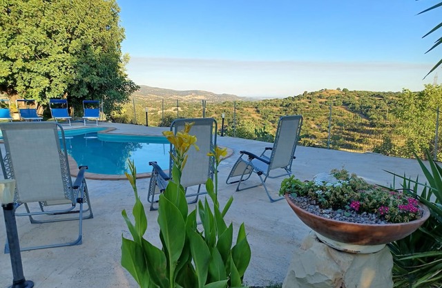 Comfortable Country Home located in the picturesque valley of Noto's countryside