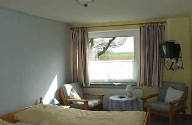 Room 7 double room - Bed & Breakfast behind the North Sea dike