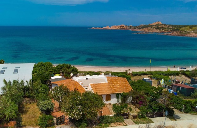 Nice apartment for 5 guests with TV, terrace and pets allowed