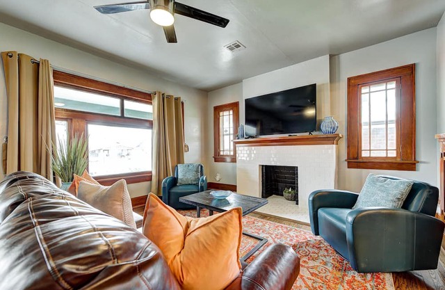 Classen Craftsman-near Asian & Paseo district