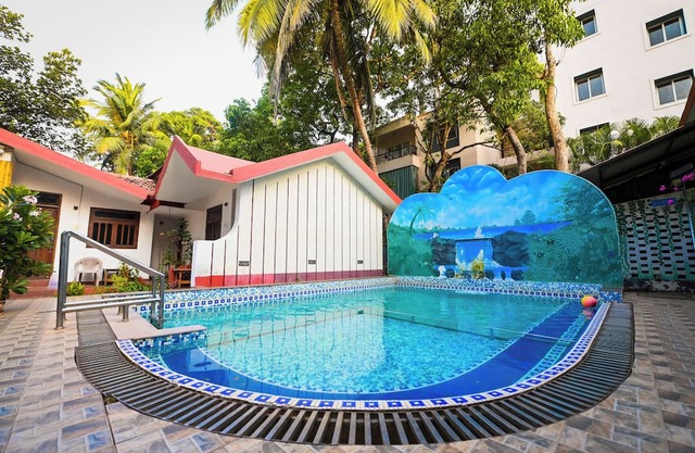 Harbor Court Vagator