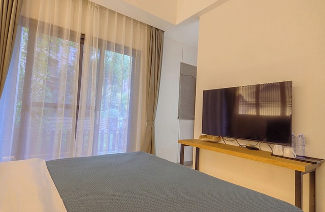 Room-heinemann Hotel Courtyard or Terrac