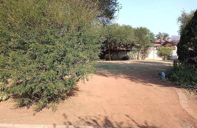 JM TOURS & SAFARIS GUESTHOUSE