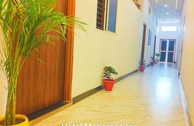 Hotel Maharana Inn
