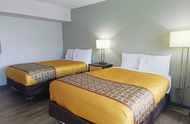 Capital O Travelers Inn Lawton Fort Sill
