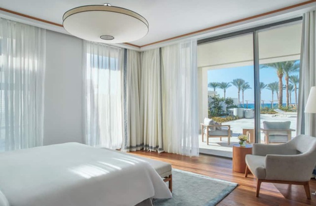 Palace Beach Resort