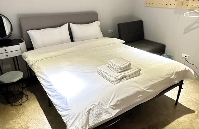 H hotel