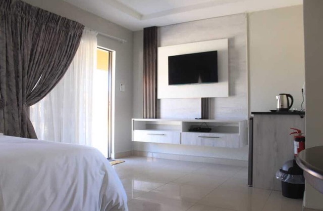 Aza Guesthouse