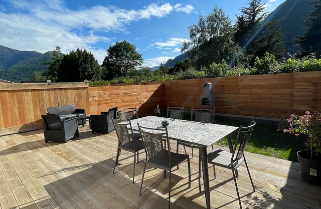 Holiday Home 'Miaffo' with Mountain View, Wi-Fi and Air Conditioning