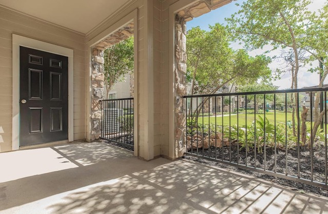 1-bedroom apartment in Katy with WiFi and AC
