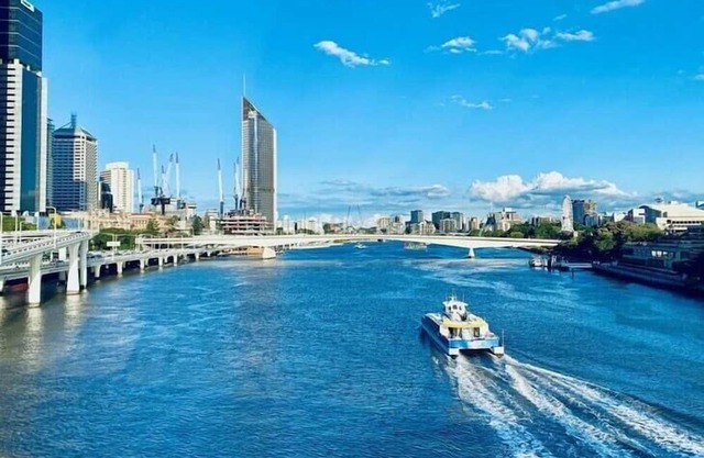KozyGuru | East Brisbane | 3 Bedroom 2 Bathroom