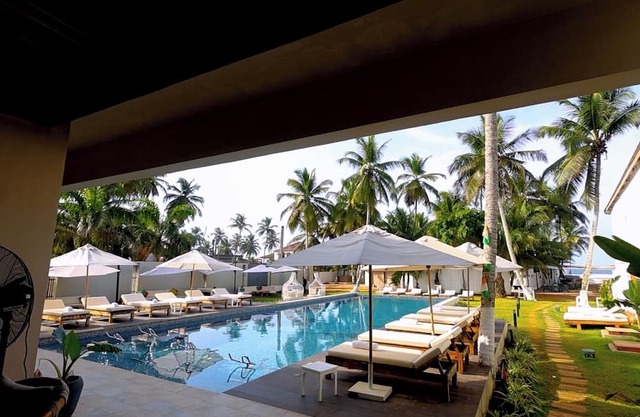 Palms resort assinie