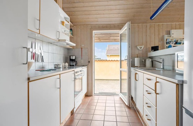 Look forward to a wonderful stay in a house with a pool and wellness centre.