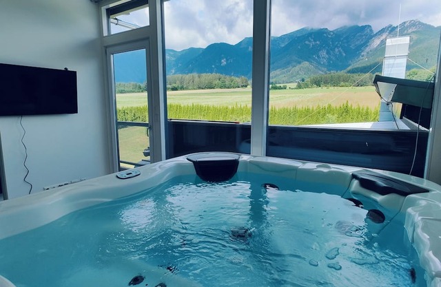 Penthouse next to golf course, near RedBull Ring