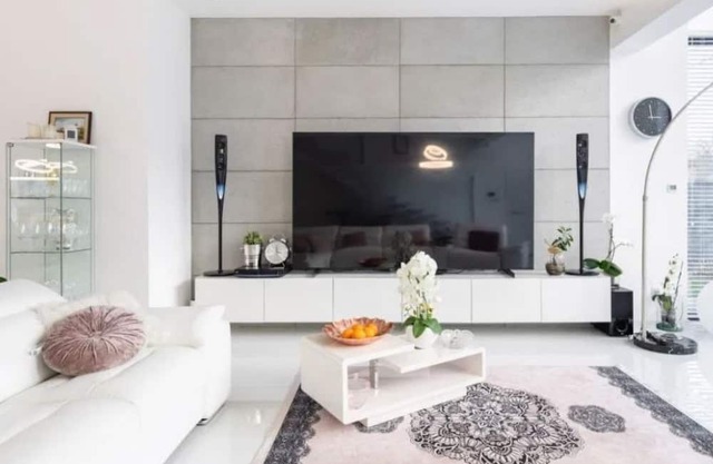 Luxury Villa Near Krakow Center: Premium Comfort, Unlimited Drinks!