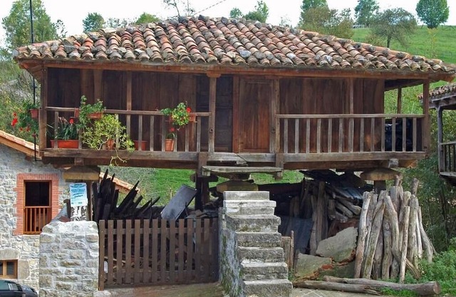 Holiday Home 'La Corte Del Rondiellu 1' with Mountain View, Private Terrace and Wi-Fi