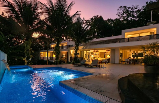 Tropical House