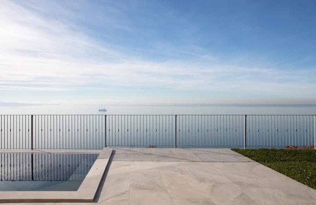 Modern villa with pool and stunning view